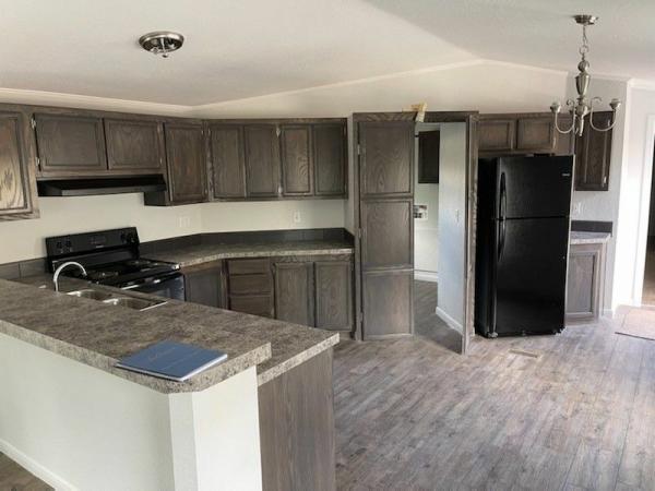 2022 Solitaire Mobile Home For Rent