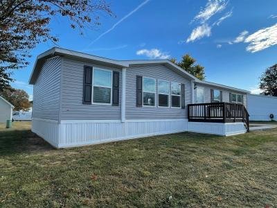 Mobile Home at 11 Lynnwood Circle Clarksville, TN 37040