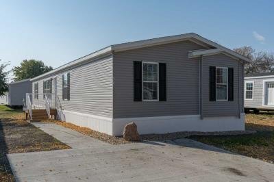 Mobile Home at 121 Kingsway Dr North Mankato, MN 56003