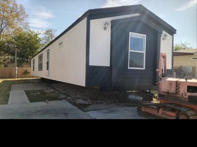 Mobile Home at 427 Sandy Bass Ln Newark, TX 76071