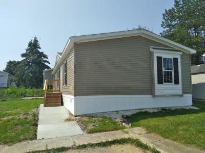 Mobile Home at 2630 E. Campbell Lot 201 Highland, MI 48357