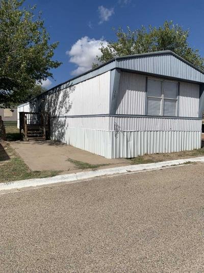 Mobile Home at 2501 Martin Luther King Dr. Lot# 521 San Angelo, TX 76903
