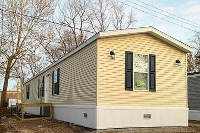Mobile Home at 1085 Spring Bay Road, Lot 71 & 73 East Peoria, IL 61611