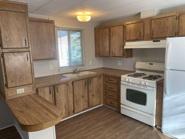 1984 FLEETWOOD Mobile Home For Sale
