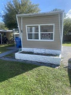 Photo 1 of 5 of home located at 5757 66th Street N Saint Petersburg, FL 33701