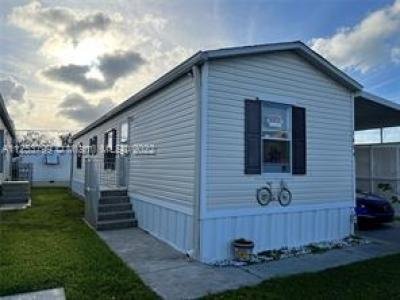 Mobile Home at 1404 South 33rd Avenue Hollywood, FL 33021