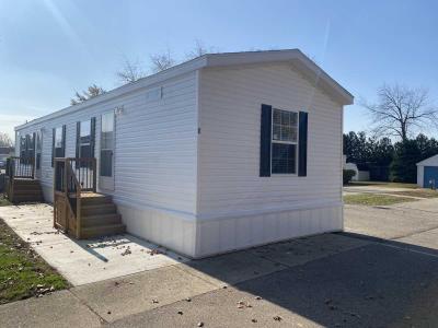 Mobile Home at 20741 Tuck Rd Lot 8 Farmington Hills, MI 48336