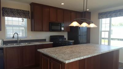 Mobile Home at 24657 Cherokee Flat Rock, MI 48134