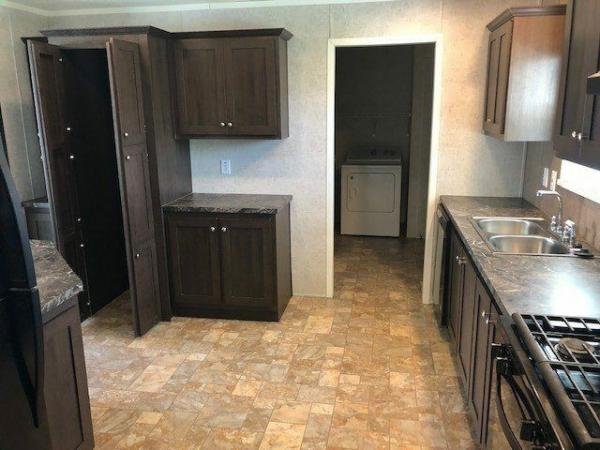 2017 REDMAN Mobile Home For Sale