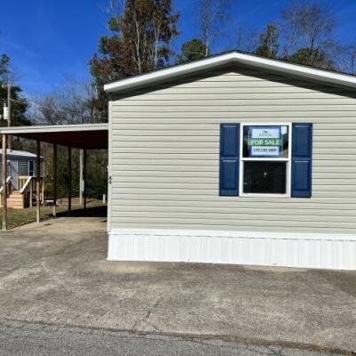 Mobile Home at 100 Fox Meadows Dr. Murray, KY 42071