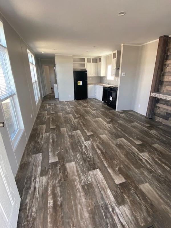 2022 Mobile Home For Sale