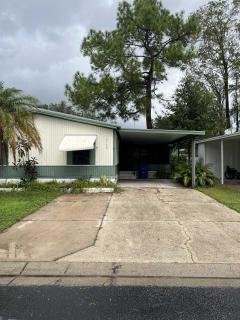 Photo 2 of 27 of home located at 9135 Berkshire Lane Tampa, FL 33635