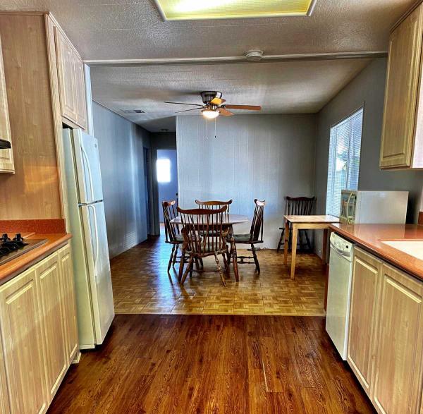 Senior Retirement Living Viking Mobile Home For Sale in Glendale, AZ