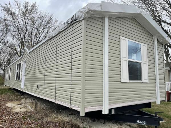 2022 Clayton Mobile Home For Sale