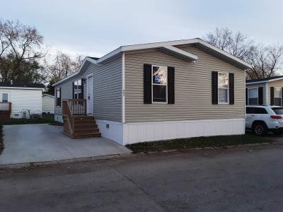 Mobile Home at 777 Maple Justice, IL 60458