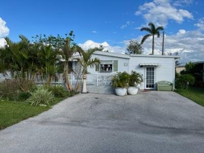 Mobile Home at 2104 Cypress Court Naples, FL 34110