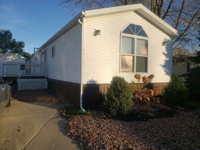 Mobile Home at 49962 Braintree Shelby Township, MI 48315