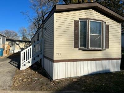 Mobile Home at 225 Pine Justice, IL 60458