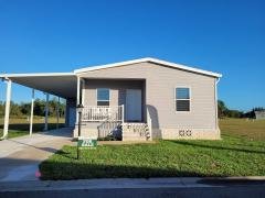 Photo 1 of 7 of home located at 3116 Walden Shores Loop Lake Wales, FL 33898
