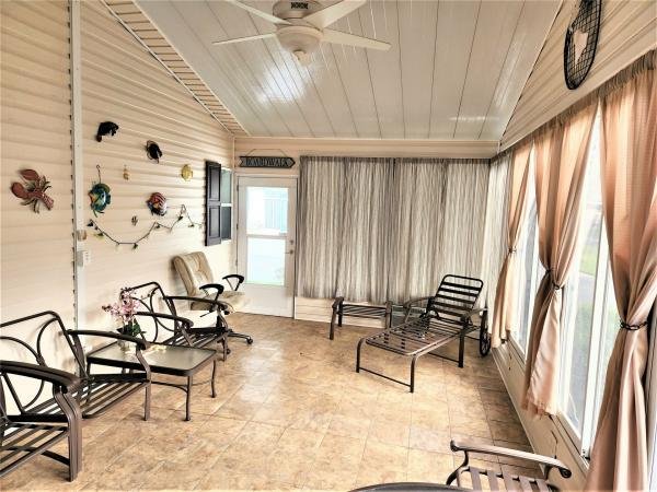 2006 PALM Mobile Home For Sale