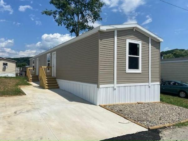 2022 Clayton - Lewistown PA Mobile Home For Sale