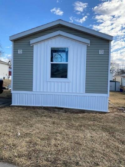 Mobile Home at 4325 E 29th St Lot 58 Des Moines, IA 50317