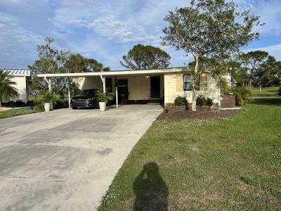 Mobile Home at 19256 Tuckaway Ct. North Fort Myers, FL 33903