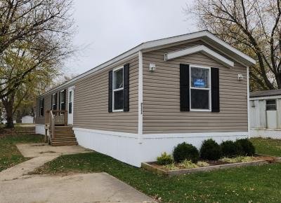 Mobile Home at 2111 S. Meridian St. Greenwood, IN 46143