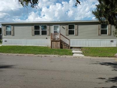 Mobile Home at 203 E Glengarry Ct. Highland, MI 48357