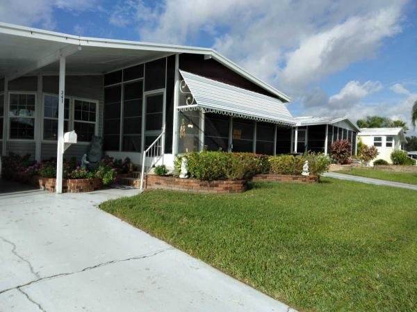 Photo 1 of 2 of home located at 341 Bougainvillea Circle Parrish, FL 34219