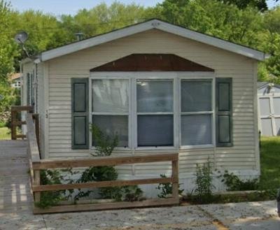 Mobile Home at 10 North Street Hartford, IA 50118