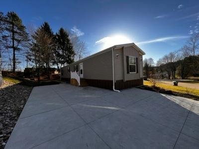 Mobile Home at 2512 Berkshire Drive Canton, OH 44706