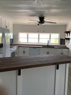 Photo 5 of 8 of home located at 39248 Us Hwy 19N  #126 Tarpon Springs, FL 34689