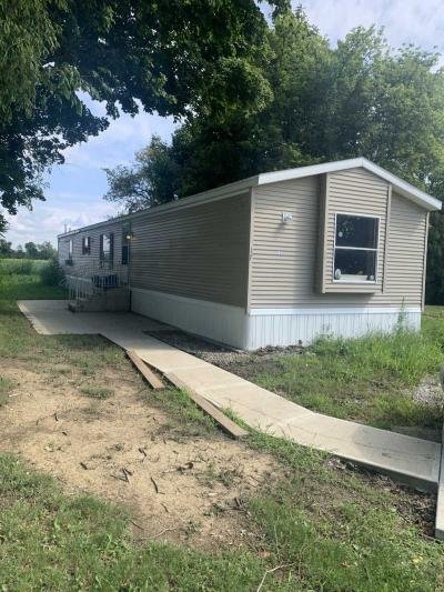 Mobile Home at 17 N. Compass Vermilion, OH 44089