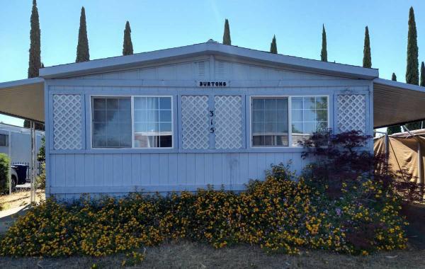 1976 Silvercrest Mobile Home For Sale