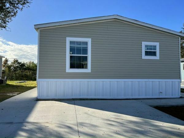 2023 Live Oak Homes Mobile Home For Rent