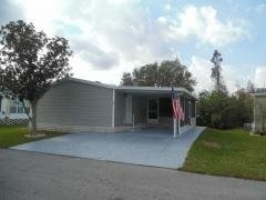Photo 2 of 21 of home located at 395 Lake Erie Lane Mulberry, FL 33860