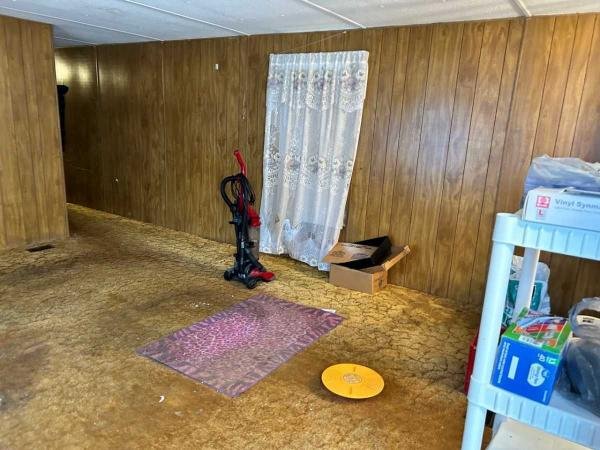 1979 Academy Mobile Home For Sale