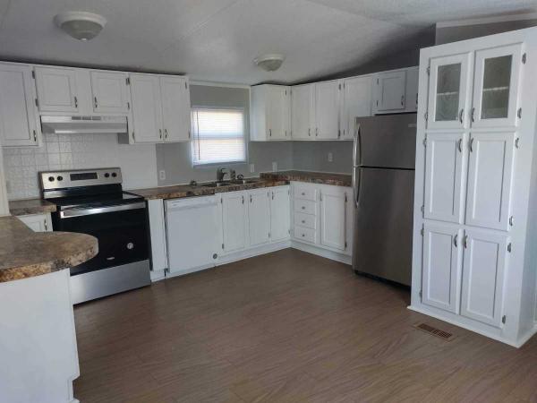 1996 Clayton Mobile Home For Rent
