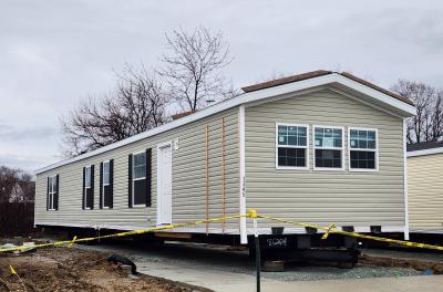 Mobile Home at 1345 E Murry St Greenwood, IN 46143