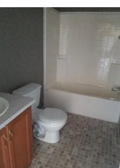 Mobile Home at 2737 W Washington Center Rd, Lot125 Fort Wayne, IN 46818