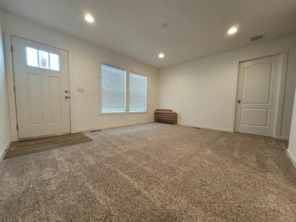 2022 Clayton - Buckeye AZ Mobile Home For Rent