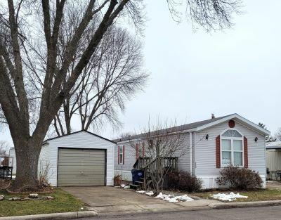 Mobile Home at 1331 Bellevue St, Lot 334 Green Bay, WI 54302
