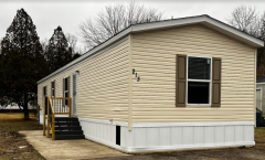 Photo 4 of 7 of home located at 213 Roger H Lane Battle Creek, MI 49037