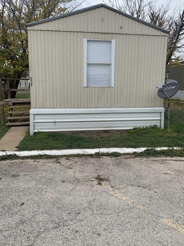 1997 Fleetwood Mobile Home For Rent