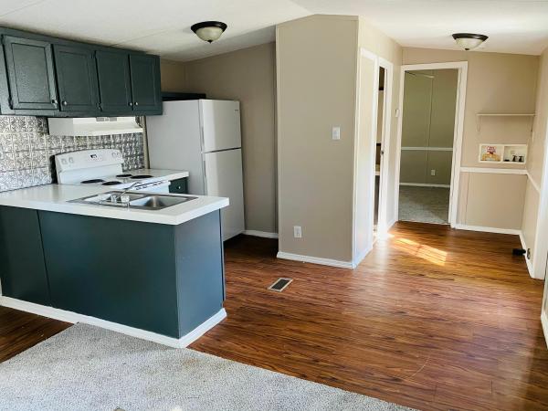 1998 Clayton Homes Inc Mobile Home For Rent