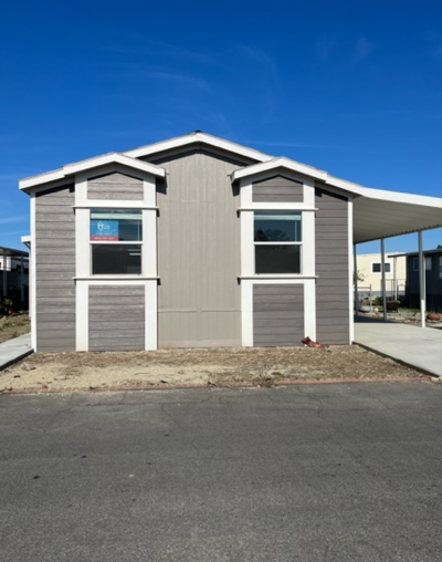 Mobile Home at 4010 S Saviers Rd, #81 Oxnard, CA 93033