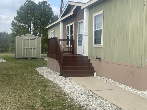 2015 Clayton Mobile Home For Rent