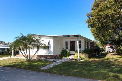 Hacienda Village Co-Op Mobile Home Park in Winter Springs, FL | MHVillage