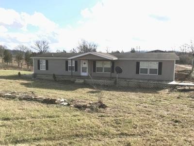 Mobile Home at 1708 James Rd Wallingford, KY 41093